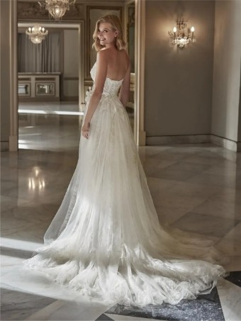Privee by Pronovias FENELIA #1 thumbnail