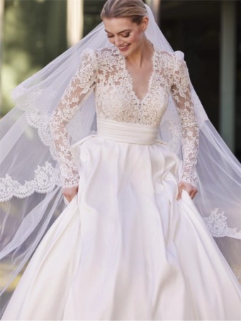 Pronovias MASSY #4 thumbnail