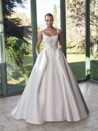 Pronovias SWAN #0 default thumbnail