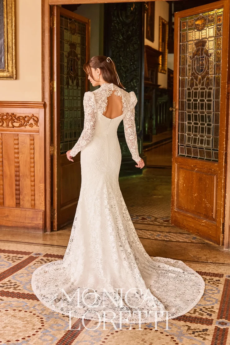 fit and flare wedding dress uk Selene Plus Size White Square Neck Fitted Midi Dress– Hello Curve