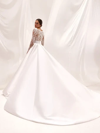 Pronovias CELMINA #1 thumbnail