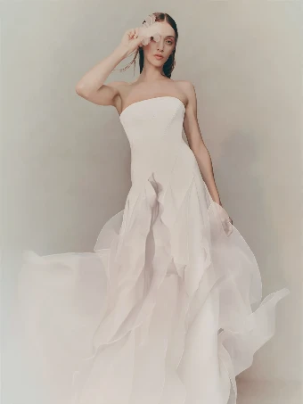 Atelier Pronovias Aniria #2 thumbnail