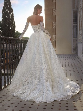 Privee by Pronovias BEATRIS #1 thumbnail