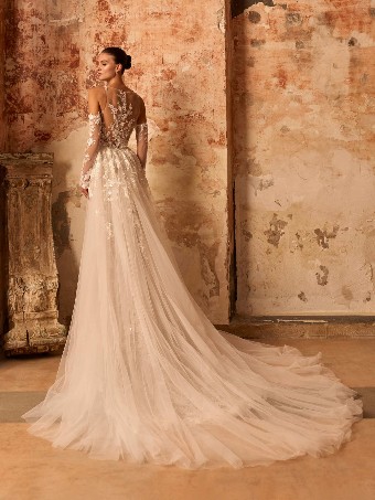 Privee by Pronovias DIPTA #2 thumbnail