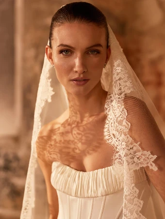 Privee by Pronovias EDISONIA #3 thumbnail