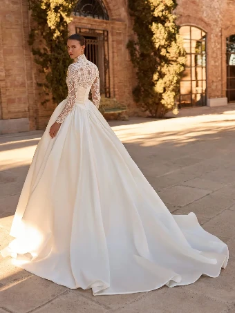 Privee by Pronovias HOLLYS #2 thumbnail