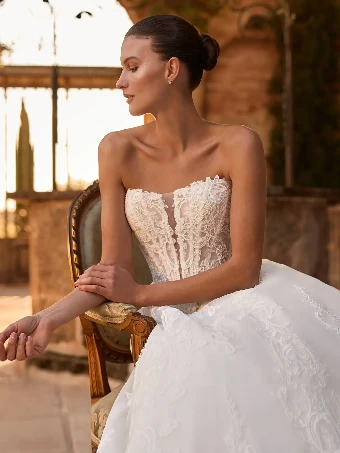 Privee by Pronovias ZARLAND #3 thumbnail