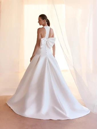 Pronovias ANDESYNE #1 thumbnail