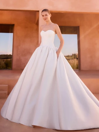 Pronovias DOLOMIRA #1 thumbnail