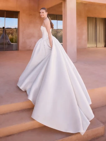 Pronovias DOLOMIRA #3 thumbnail