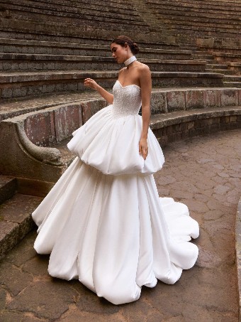 Pronovias ENERA #3 thumbnail