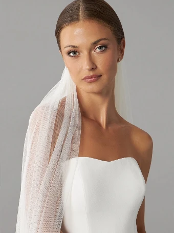 Pronovias V-2007 #1 thumbnail