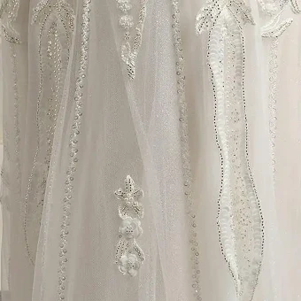 Maggie Sottero Edie #8 Ivory/Silver Accent/Soft Blush thumbnail